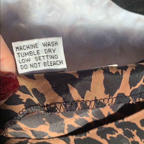 Wrap front animal print blouse - Picture 3 of 3